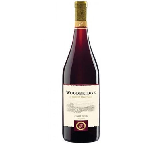 Woodbridge Pinot Noir 750ml